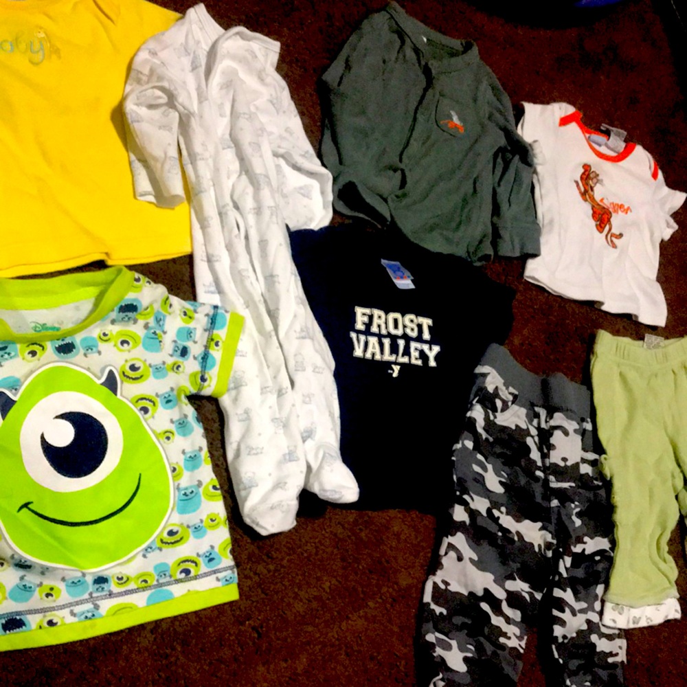 Baby clothes 6-9 month bundle!